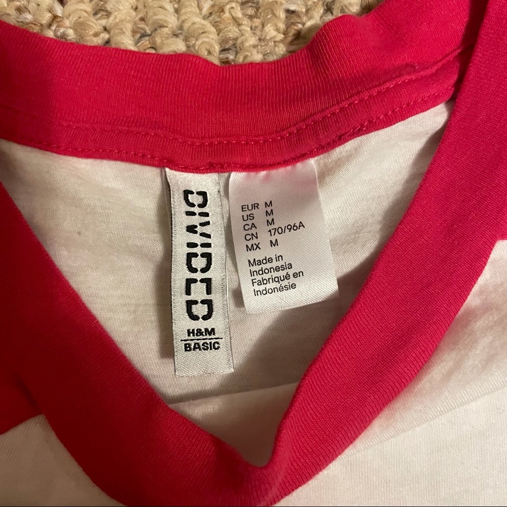 H&M Divided Cropped Tank - Picture 3 of 4